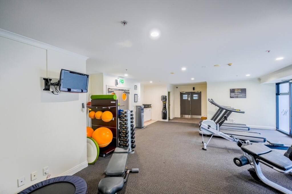 City Life One Bedroom Apartment In Heart Of Cbd Auckland Zewnętrze zdjęcie
